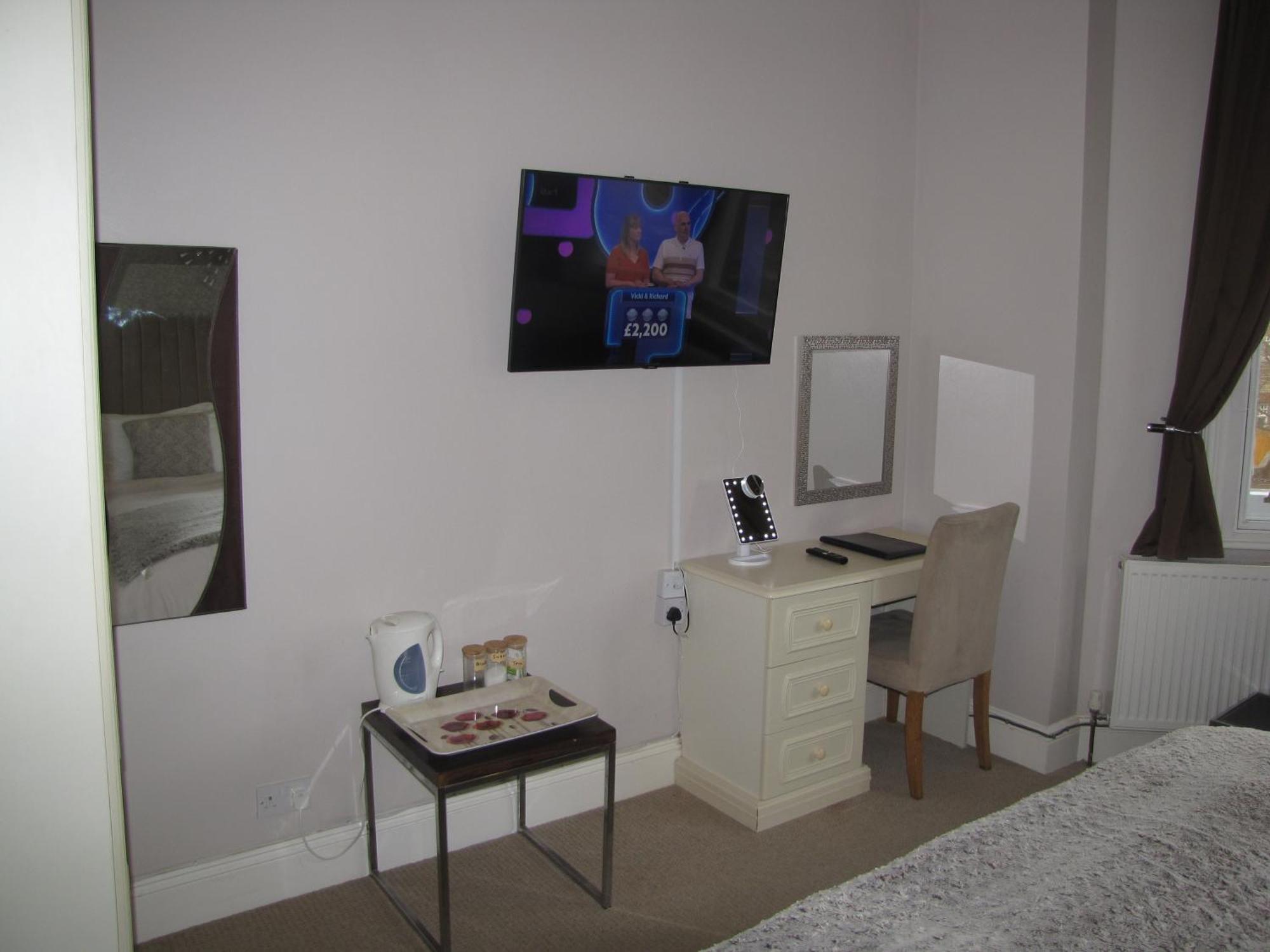Ashmira Guest House Weymouth Extérieur photo