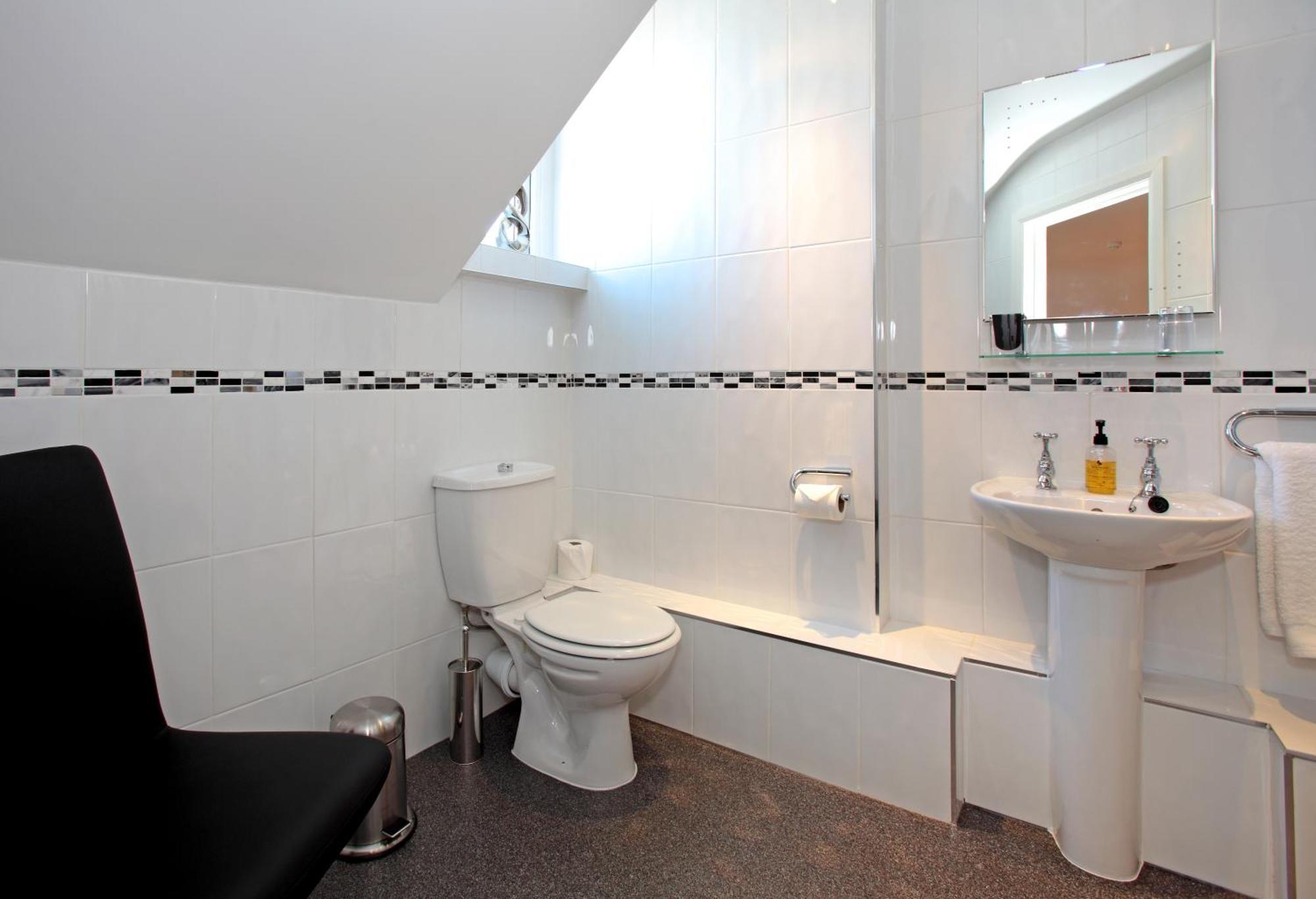 Ashmira Guest House Weymouth Extérieur photo