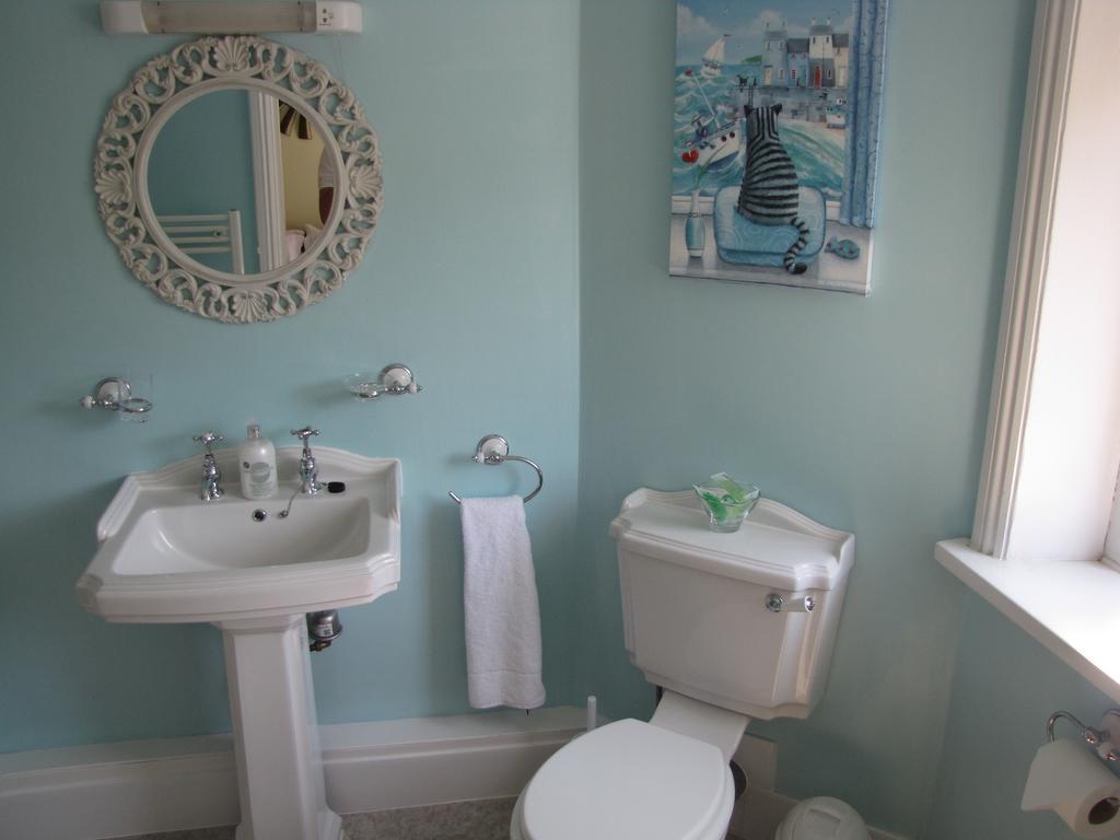 Ashmira Guest House Weymouth Extérieur photo