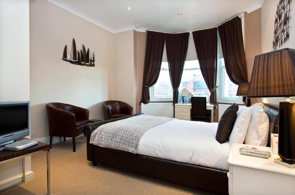 Ashmira Guest House Weymouth Extérieur photo